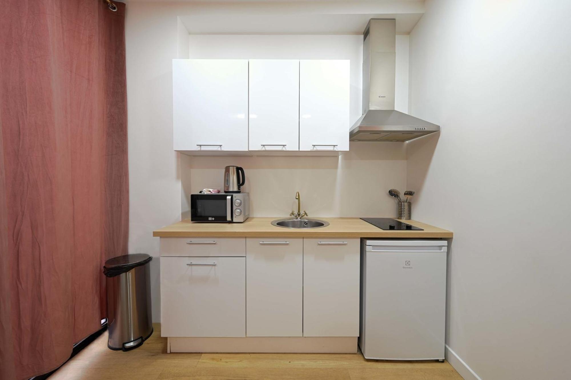 Apartamento Modern Renovated Studio With A Touch Of Gilded Glamour Central París Exterior foto